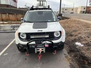 Jeep renegade trailhawk trim with aftermarket accessories