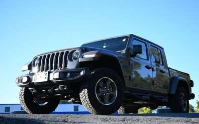 Off-Roading In Jeep Gladiator