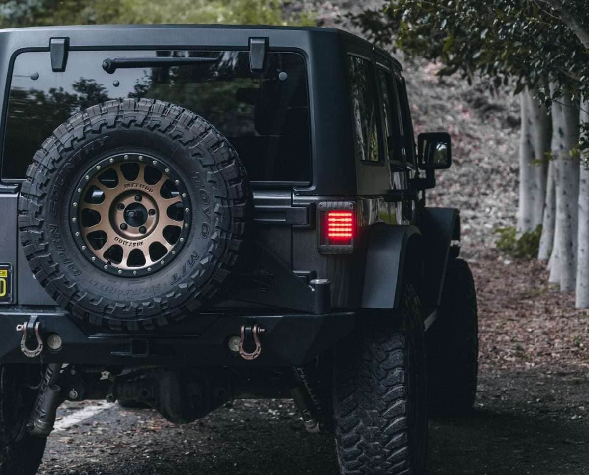 picture of Jeep Wrangler black